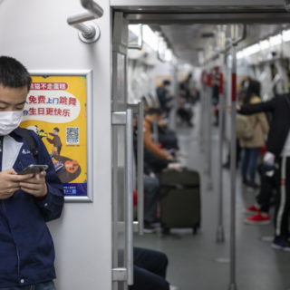 Νέος Κοροναϊός: Ο ΠΟΥ ξεκινάει πόλεμο κατά της παραπληροφόρησης