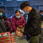 Νέος κοροναϊός: Χαρτί υγείας αγοράζουν σε τεράστιες ποσότητες οι πανικόβλητοι καταναλωτές στο Χονγκ Κονγκ