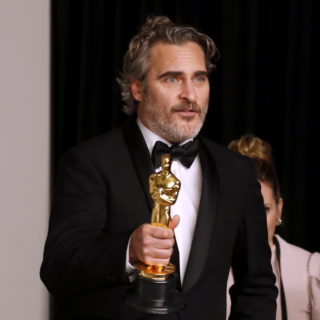 Συγκλονιστικός ο λόγος του Χοακίν Φίνιξ-Συγκίνησε με την αναφορά στον νεκρό αδερφό του [ΒΙΝΤΕΟ]