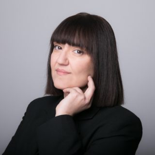 Μαρία Αιγινίτου: «Το θέατρο μπορεί να συμβεί, στην κυριολεξία, παντού»