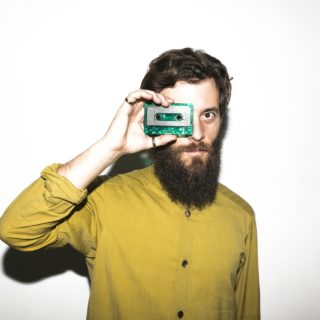 Ο Constantine Skourlis έχει ένα φετίχ με τα ταξίδια