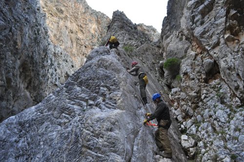 Τα Κύθηρα έγιναν το πρώτο μικρό νησί στην Ελλάδα με αναρριχητικό μονοπάτι «Via Ferrata»