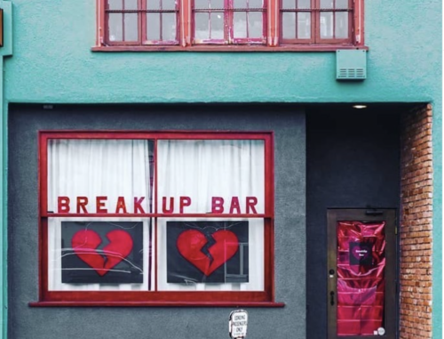Κι όμως στην πόλη των Αγγέλων υπάρχει ένα… Μπαρ Χωρισμού
