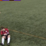 Βίντεο-σοκ: Έπαθε εξάρθρωση επιγονατίδας, την ξανάβαλε στην θέση της και συνέχισε τον αγώνα