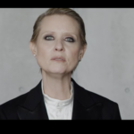 «Μην είσαι πολύ χοντρή. Μην είσαι πολύ αδύνατη. Να είσαι μια κυρία» [ΒΙΝΤΕΟ]