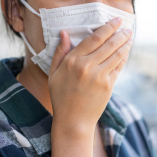 Είναι πολύ πιθανό να κολλήσεις κορονοϊό αλλά ακόμα πιο πιθανό είναι στο τέλος να επιζήσεις