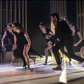 Αρχαία ελληνική γραμματεία στο θέατρο, Μαθήματα πολέμου ΙΙI – Ηλέκτρα