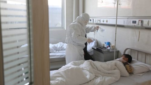 Κορονοϊός: 242 νέοι νεκροί στην Κίνα- Καραντίνα και σε πόλη στο Βιετνάμ