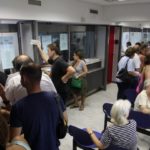Εφορία: Δε χρειάζεται να την επισκεφθείτε πια αν παντρευτείτε ή αν χωρίσετε