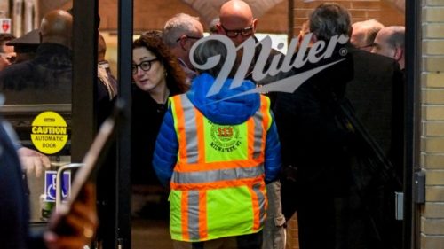 ΗΠΑ: Έξι νεκροί από πυρά απολυμένου σε ποτοποιία του Μιλγουόκι