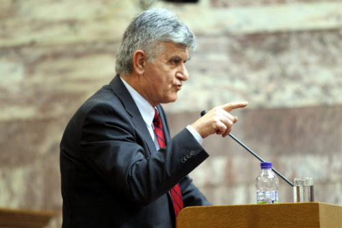 Πέθανε ο Φίλιππος Πετσάλνικος