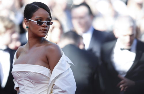 Η Rihanna είναι έγκυος και φωτογραφήθηκε ανέμελη στη Νέα Υόρκη με τον A$AP Rocky