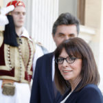 Ο κορονοϊός απειλή για το σύστημα υγείας και τον κοινωνικό ιστό, σύμφωνα με τη νέα Πρόεδρο της Ελληνικής Δημοκρατίας