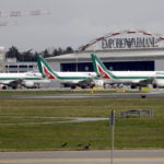 Κορονοϊός: Κρατικοποίηση της Alitalia σχεδιάζει η Ιταλία