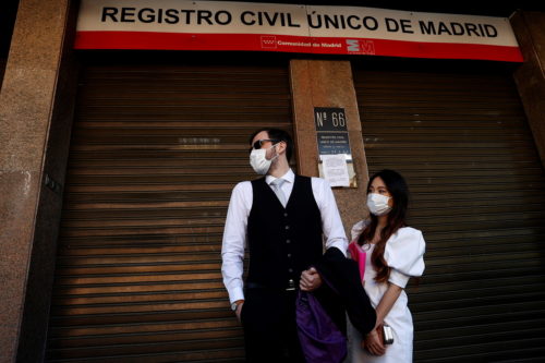 Ισπανία-κορονοϊός: Σχεδόν 1.000 επιπλέον κρούσματα μέσα σε 24 ώρες