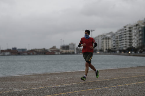 Θεσσαλονίκη: «Έπεσαν» τα πρώτα πρόστιμα για παραβάσεις του μέτρου απαγόρευσης κυκλοφορίας