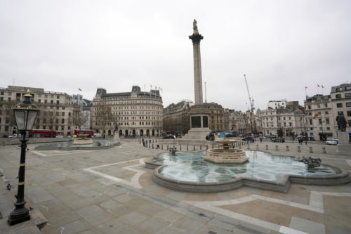 Κορονοϊός-Βρετανία: Κλείνουν παμπ, εστιατόρια, κινηματογράφοι, κέντρα στο Λονδίνο