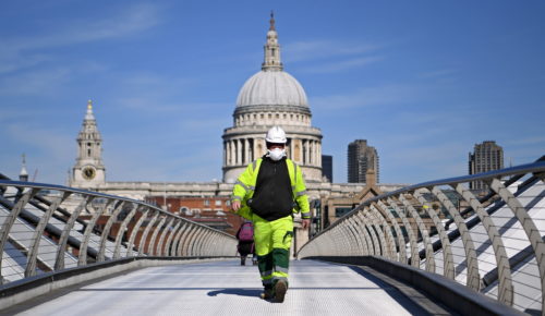 Ηνωμένο Βασίλειο: Μείωση-ρεκόρ του ΑΕΠ κατά 20,4% τον Απρίλιο σε μηνιαία βάση