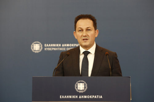 Πέτσας: Εξετάζεται το ενδεχόμενο χρονικού ορίου στις μετακινήσεις των πολιτών