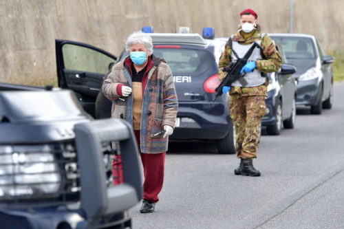 Κορονοϊός-Ιταλία: Επιστήμονες ερευνούν αν ο νέος κορονοϊός είχε εξαπλωθεί στη χώρα από το φθινόπωρο