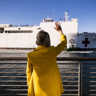 Δεν είμαστε μόνοι