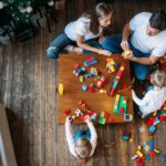 Πώς να μιλήσετε στα παιδιά για τον κορονοϊό