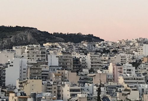 Μια συλλογή της Just Gazing Records με εγχώρια ακυκλοφόρητα κομμάτια για την καραντίνα