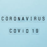 Κορωνοϊός: Βρισκόμαστε ακόμη πολύ μακριά από τη δημιουργία ενός ανοσοποιητικού φραγμού χάρη στα εμβόλια