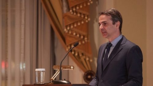 Μητσοτάκης-Κορονοϊός: Κάνουμε ό,τι χρειάζεται για να θωρακιστεί η δημόσια υγεία