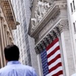 Κορονοϊός: Κλείνουν εστιατόρια, μπαρ, σινεμά, θέατρα στη Νέα Υόρκη