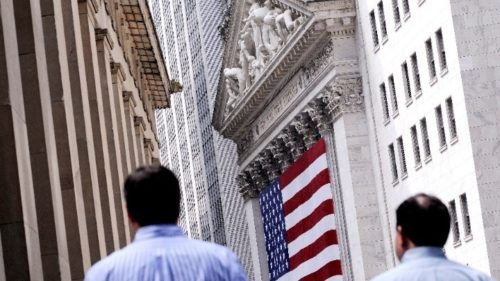 Κορονοϊός: Κλείνουν εστιατόρια, μπαρ, σινεμά, θέατρα στη Νέα Υόρκη