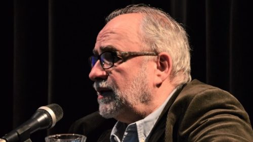 Κορονοϊός: «Ο εχθρός δεν είναι πια αόρατος», λέει ο καθηγητής γενετικής Σκούρας