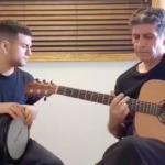 Ο Σωκράτης Μάλαμας μας στέλνει «δυο τρεις κουβέντες» από το σπίτι του