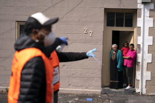 ΟΗΕ: «Η πανδημία δεν είναι “λευκή επιταγή” για την καταπάτηση των ανθρωπίνων δικαιωμάτων»