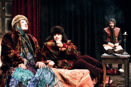 Δείτε τα «Παντρολογήματα» του Γκόγκολ από το θέατρο Πορεία