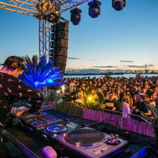 Ο Γιάννης Πατελιώτης μας μιλά για την πρώτη ημέρα που θα μπορούμε πάλι να ξεφαντώσουμε σε ένα μεγάλο party