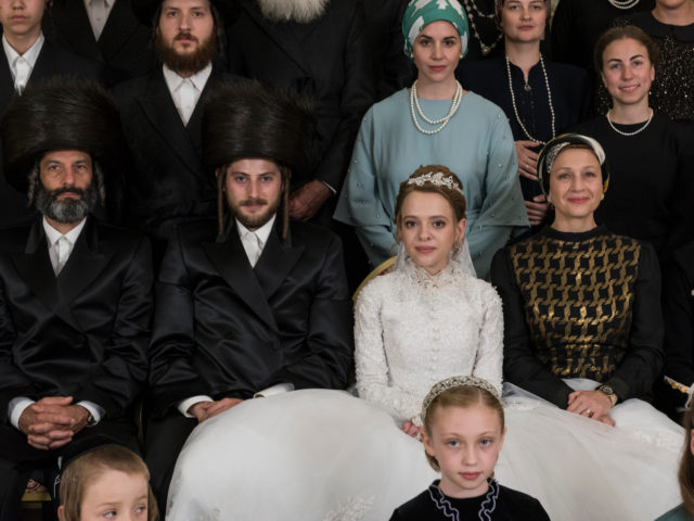 Tο Unorthodox είναι μια από τις πιο συνταρακτικές σειρές που έχει βγάλει ποτέ το Netflix