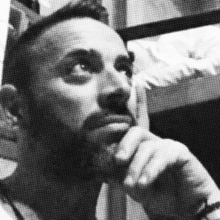 Γιατί το ελληνικό κράτος επιμένει να εκδικείται τον Βασίλη Δημάκη;