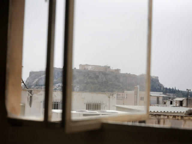 Κι αν δεν θέλουμε να ξαναβγούμε;