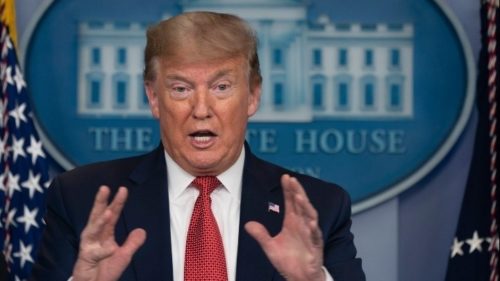 ΗΠΑ: Η Κίνα «θα κάνει ό,τι μπορεί για να χάσω τις εκλογές» διατείνεται ο Τραμπ