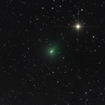 Ο κομήτης Άτλαντας διασχίζει τον ανοιξιάτικο ουρανό