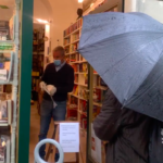 Άνοιξαν τα βιβλιοπωλεία στην Ιταλία (Βίντεο)