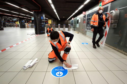 Τρία σενάρια για το πώς θα εξελιχθεί η πανδημία τα επόμενα δύο χρόνια