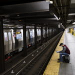 ΗΠΑ-Κορωνοϊός: Ξεπέρασε τα 3 εκατομμύρια ο αριθμός των αιτήσεων για επίδομα ανεργίας την περασμένη εβδομάδα