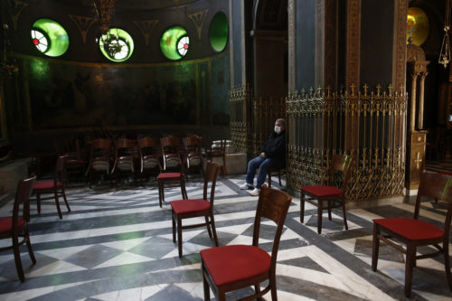 Παράταση των προσωρινών περιοριστικών μέτρων στους χώρους λατρείας ενώ αυξάνεται το όριο χωρητικότητας στις Εκκλησίες