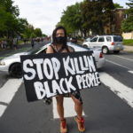 ΗΠΑ-Δολοφονία Τζορτζ Φλόιντ: Οι διαδηλώσεις επαναφέρουν στο προσκήνιο παλαιότερες εντάσεις και εξαγγελίες για οικονομική αλλαγή