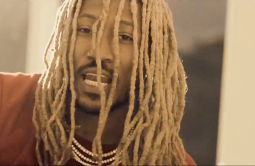 Ημέρα της Μητέρας: Ράπερ ευχήθηκε σε 6 διαφορετικές γυναίκες [ΕΙΚΟΝΑ]