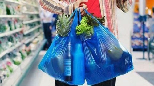 Κορωνοϊός: Μεταδίδεται από το φαγητό που τρώμε;