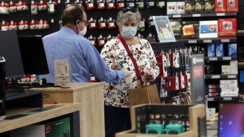 Ποια καταστήματα ανοίγουν από τη Δευτέρα