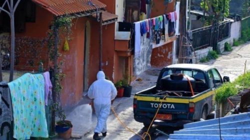 Eπιχείρηση στον οικισμό Ρομά Νέας Σμύρνης Λάρισας